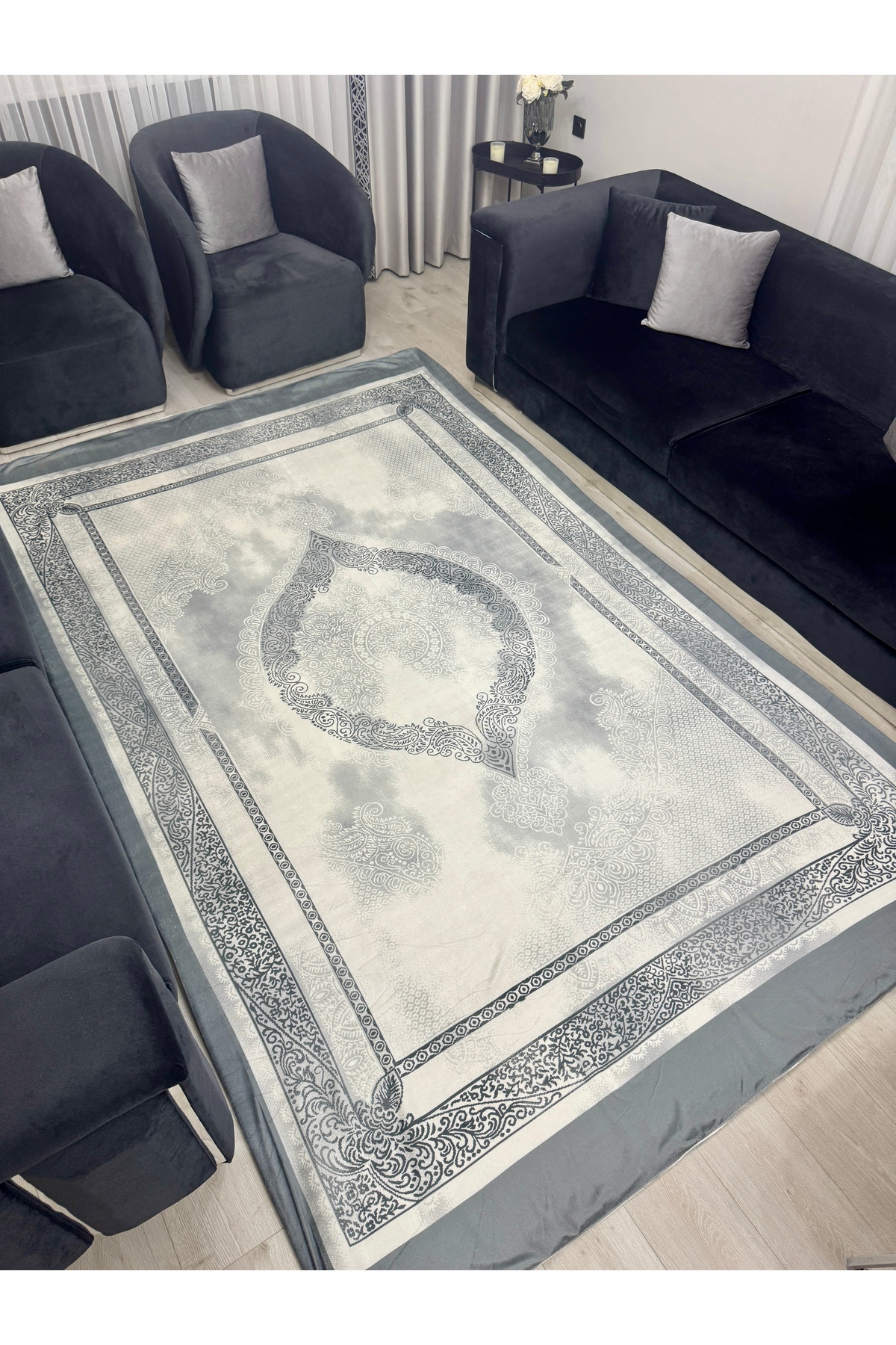 Osmanlı Motifli Halı Örtüsü Lastikli ve Süngerli Kaymaz Taban Yıkanabilir