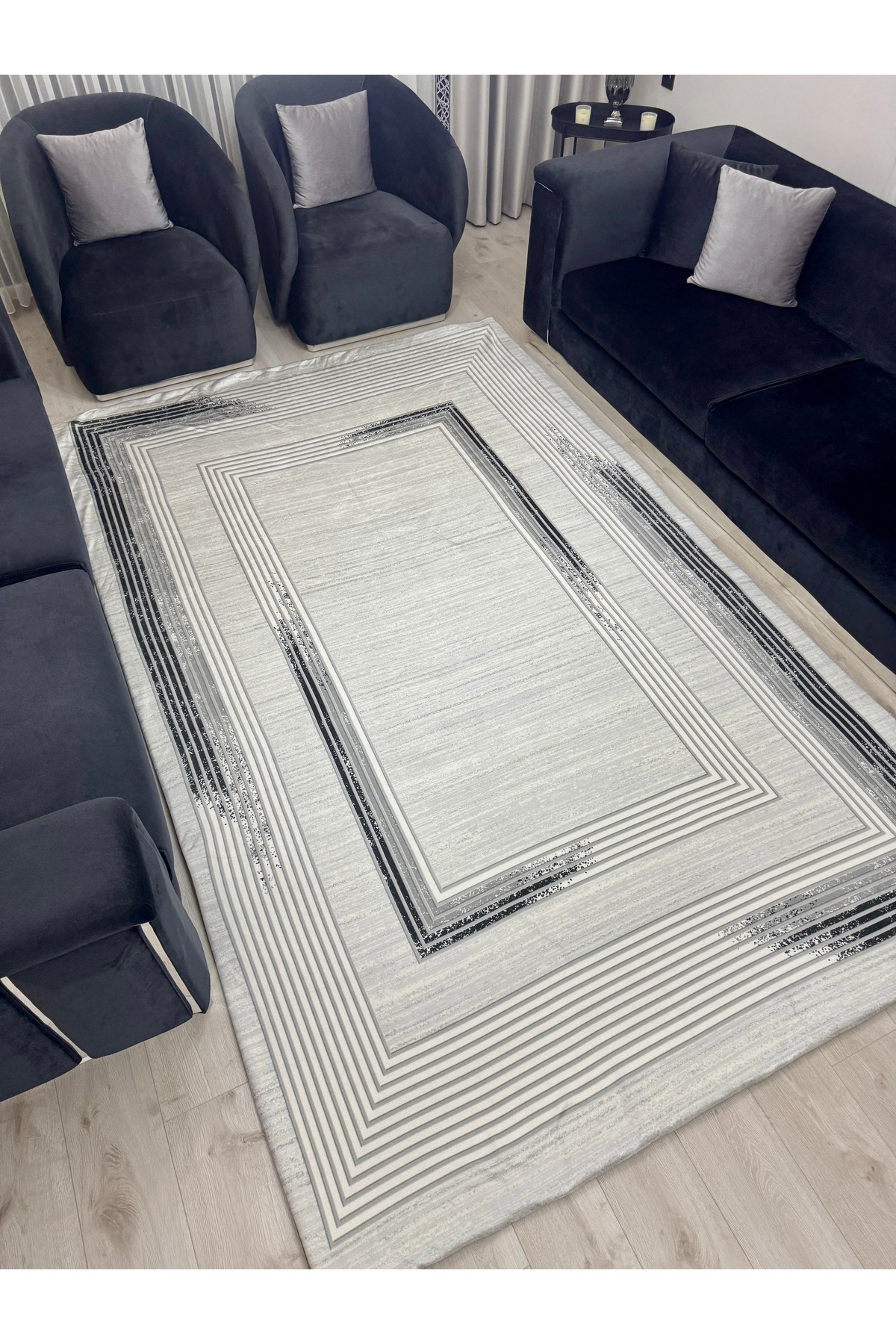 Dekoratif Modern Halı Örtüsü Lastikli ve Süngerli Kaymaz Taban Yıkanabilir