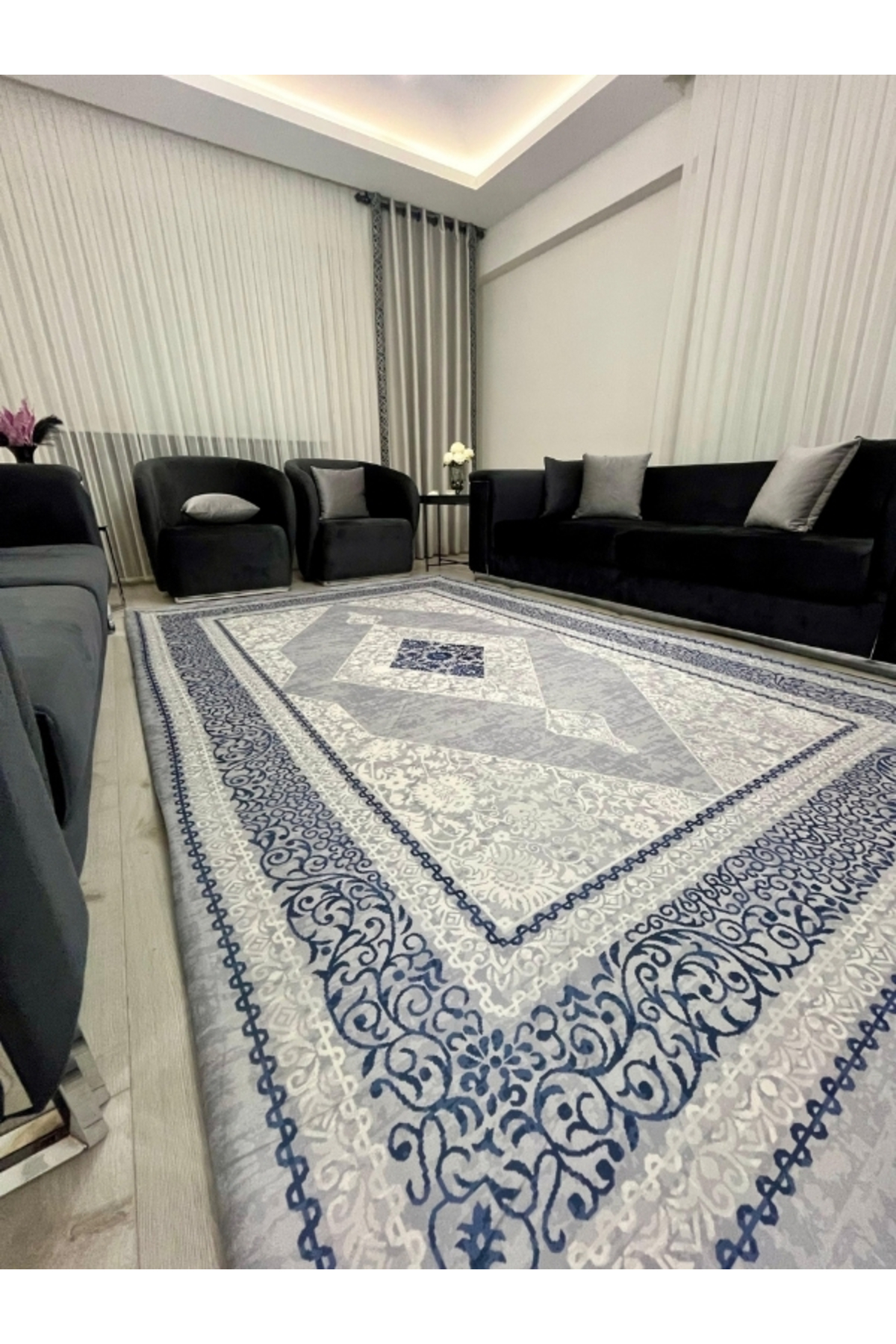 Diamond Desen Gri Mavi Halı Örtüsü - Kadife Dokulu-Lastikli ve Süngerli Kaymaz Tabanlı Yıkanabilir