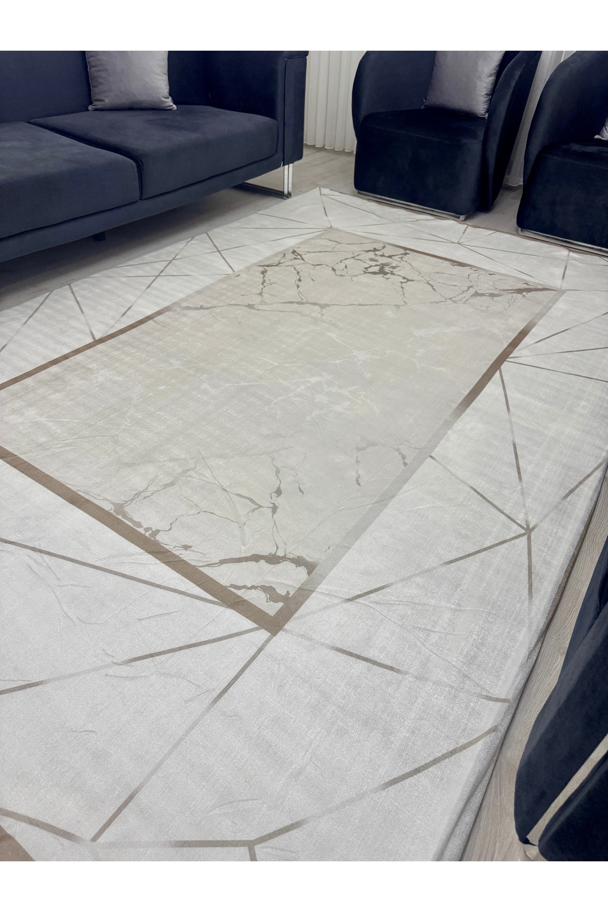 Modern Mermer Görünümlü Halı Örtüsü Lastikli ve Süngerli Kaymaz Taban Yıkanabilir