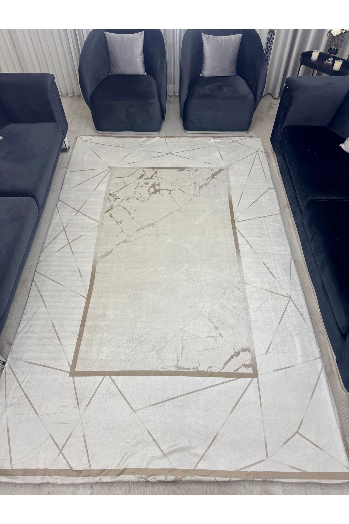 Modern Mermer Görünümlü Halı Örtüsü Lastikli ve Süngerli Kaymaz Taban Yıkanabilir