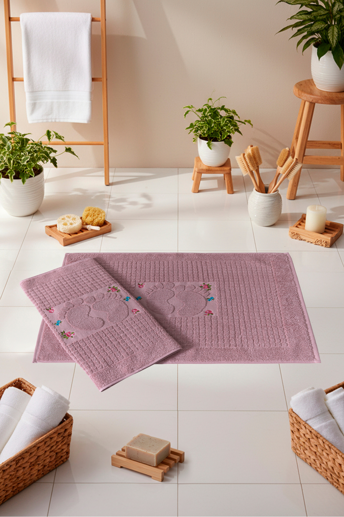 2'li Nakış İşlemeli %100 Pamuk Banyo Ayak Havlusu Seti 50x80 cm Yumuşak Dokulu